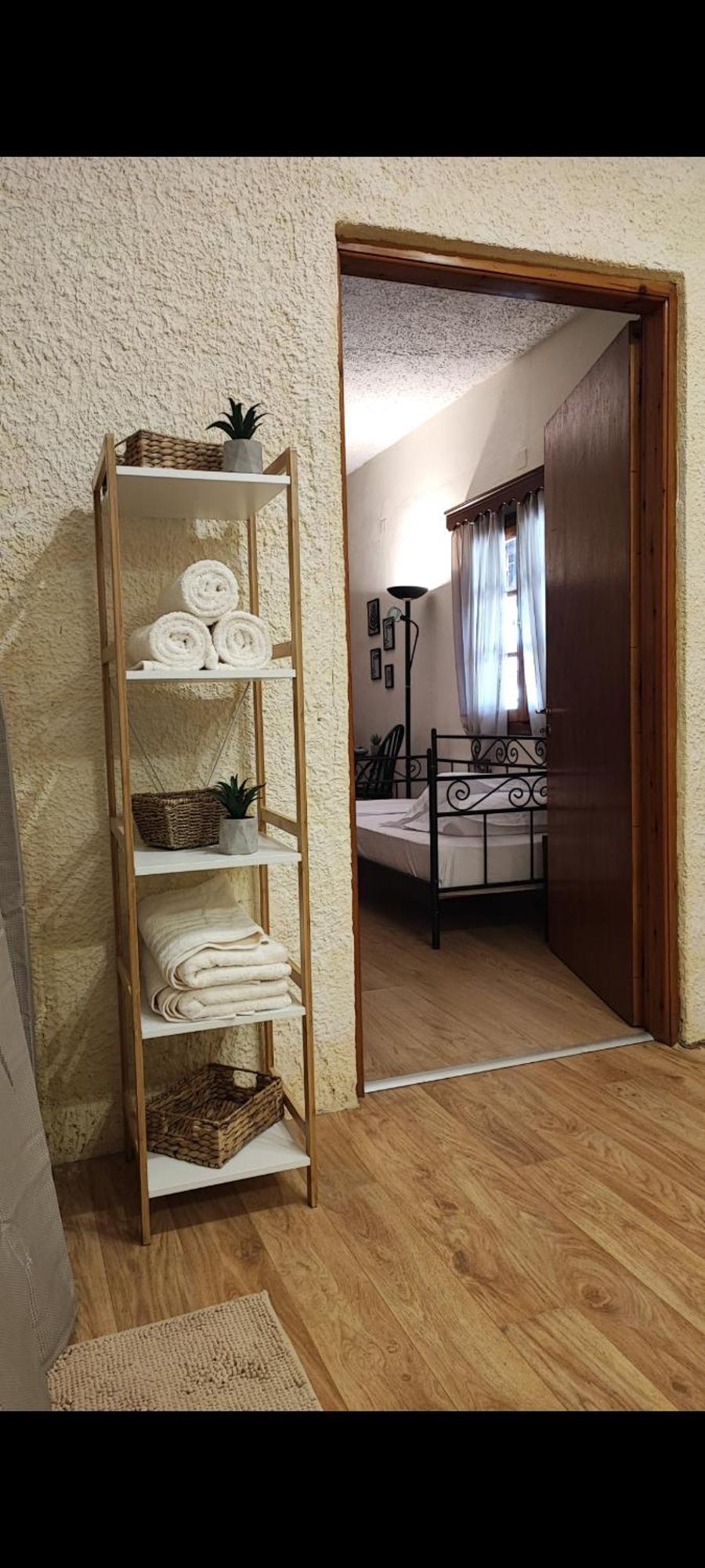 Evas Guesthouse Agioi Theodoroi Eksteriør bilde