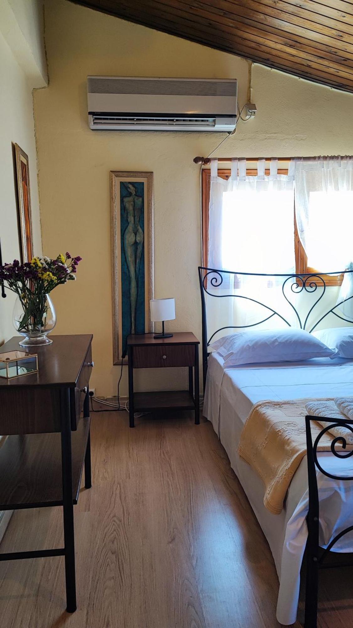 Evas Guesthouse Agioi Theodoroi Eksteriør bilde